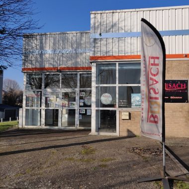 Magasin Brisach Orgeval Extérieur